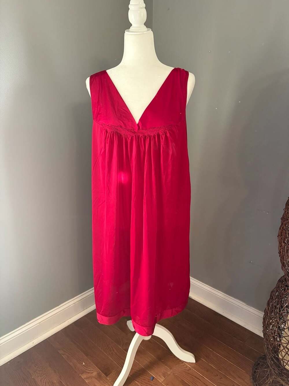 Vanity Fair Red Nylon Nightgown Size 2X